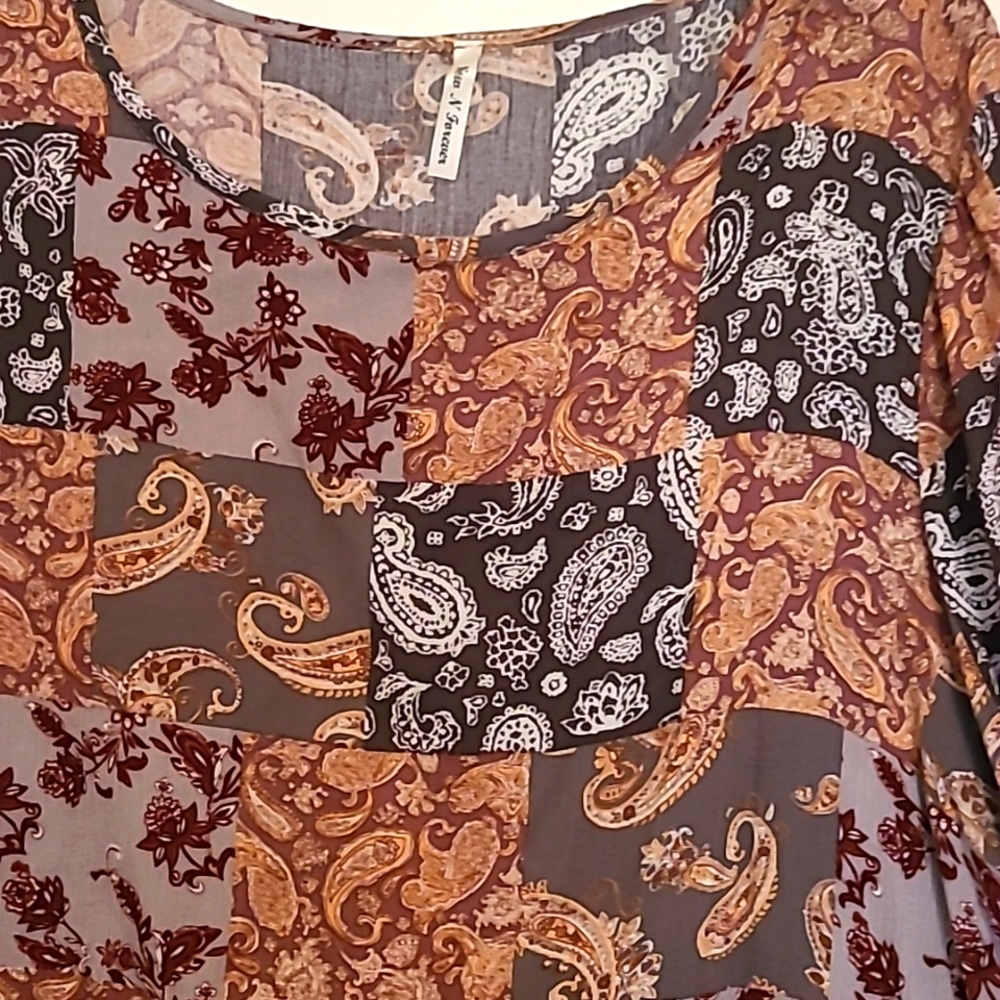 Now n Forever paisley print blouse L